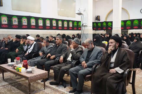 تصاویر مراسم گرامیداشت شهدای جنگ ۱۲ روزه در مدرسه علمیه فاطمیه خواهران خرم آباد