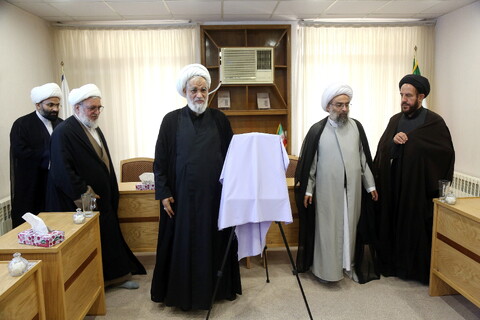 تصاویر/ رونمایی از پوستر همایش ملی پیشتازان انقلاب اسلامی