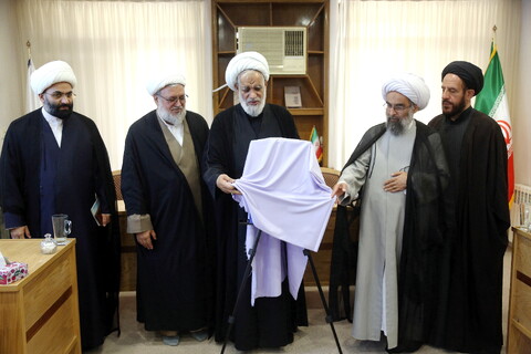 تصاویر/ رونمایی از پوستر همایش ملی پیشتازان انقلاب اسلامی