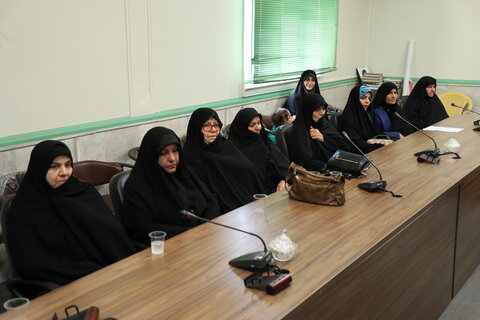 تصاویر / نشست سفیران زینبی کمیته فرهنگی وآموزشی ستاد اربعین حسینی استان قزوین