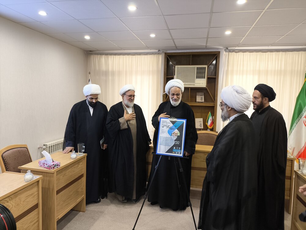 آیتالله یزدی(ره) از پیشتازان نهضت اسلامی و مجتهدان مدیر بود / وقف بیت برای تربیت مدیران مجتهد