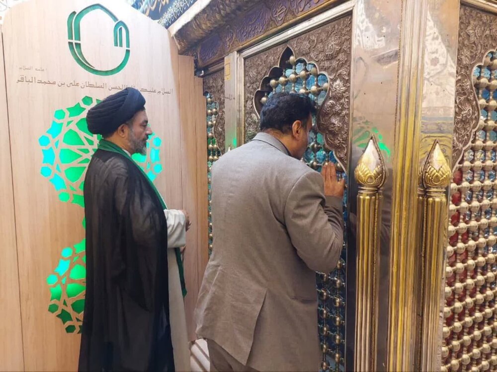 آیین غبارروبی ضریح مطهر حضرت سلطانعلی(ع) در اردهال کاشان برگزار شد