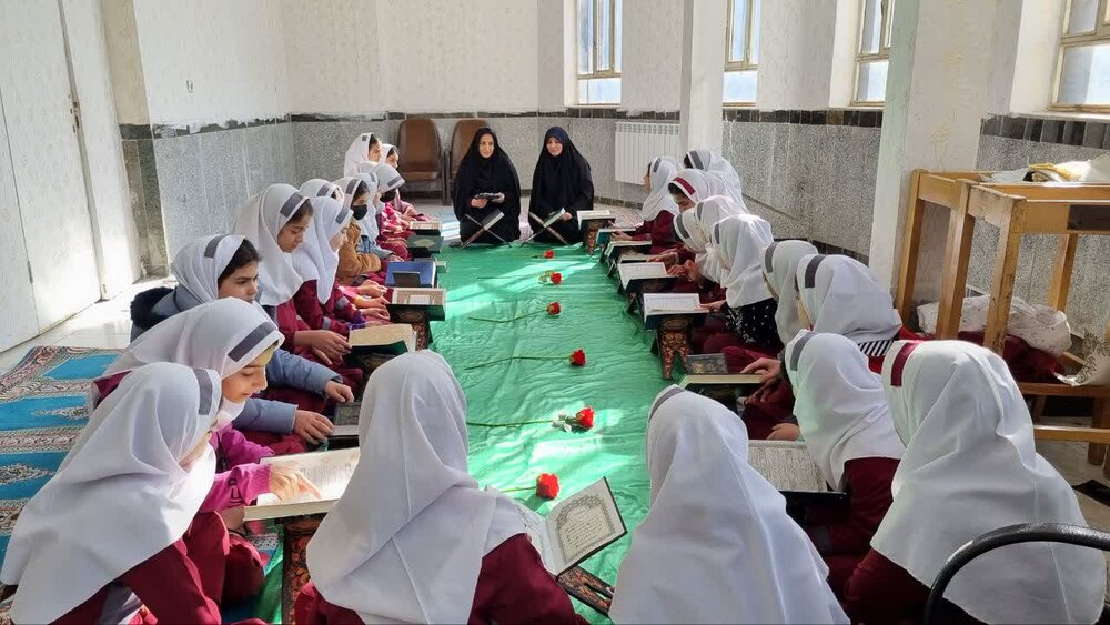 تجربههای بانوی مبلغ/ ترویج آموزههای اسلامی، انگیزه اصلی ورودم به فعالیتهای فرهنگی است