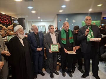 تصاویر/ نخستین همایش تجلیل از پیرغلامان و خادمان حضرت رقیه در کاشان و آران بیدگل