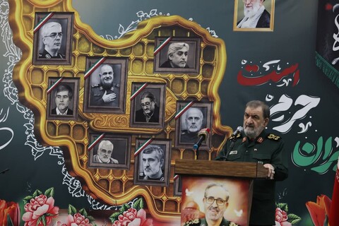 تصاویر /  مراسم چهلمین روز شهادت سپهبد شهید علی شادمانی و شهدای حمله رژیم صهیونسیتی در همدان