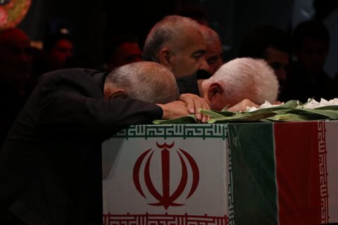 تصاویر/ مراسم استقبال از شهدای تازه تفحص شده از مناطق عملیاتی دوپازا و حاج عمران در مسجد جنرال ارومیه