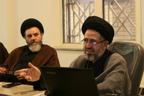 جلسه مدیران و مسئولین جذب مدارس در حوزه علمیه آیت‌الله آخوند(ره)