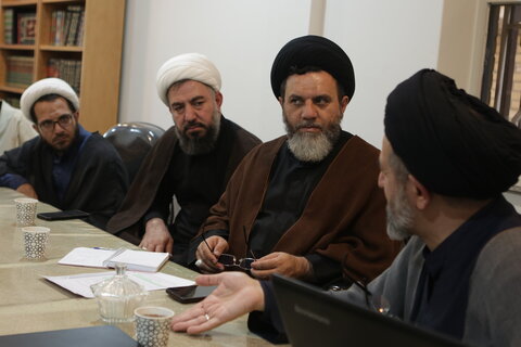 جلسه مدیران و مسئولین جذب مدارس در حوزه علمیه آیت‌الله آخوند(ره)