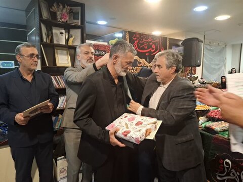 تصاویر/همایش تجلیل از پیرغلامان و خادمان کاشان آران بیدگل دربیمارستان آیت الله یثربی