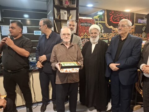 تصاویر/همایش تجلیل از پیرغلامان و خادمان کاشان آران بیدگل دربیمارستان آیت الله یثربی