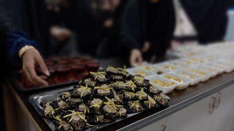 تصاویر/ عزاداری ویژه دختران به همت هیئت بنت‌الهدی در حسینیه امامزاده یحیی علیه‌السلام همدان برگزار شد