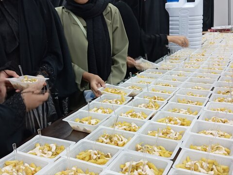 تصاویر/ عزاداری ویژه دختران به همت هیئت بنت‌الهدی در حسینیه امامزاده یحیی علیه‌السلام همدان برگزار شد