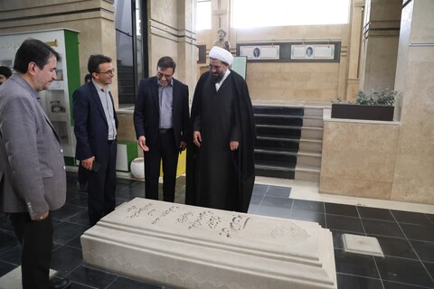 تصاویر / بازدید امام جمعه همدان از ظرفیت‌های فرهنگی موجود در سطح شهر