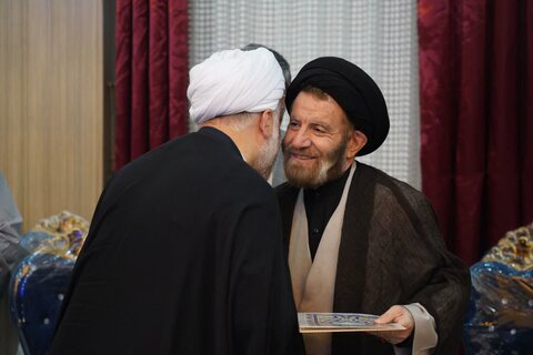 تصاویر نشست بررسی جنگ تحمیلی ۱۲ روزه آمریکایی صهیونیستی علیه ایران اسلامی در لرستان