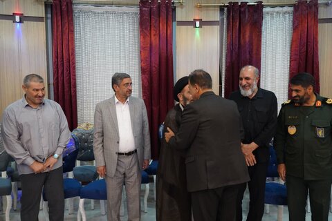 تصاویر نشست بررسی جنگ تحمیلی ۱۲ روزه آمریکایی صهیونیستی علیه ایران اسلامی در لرستان