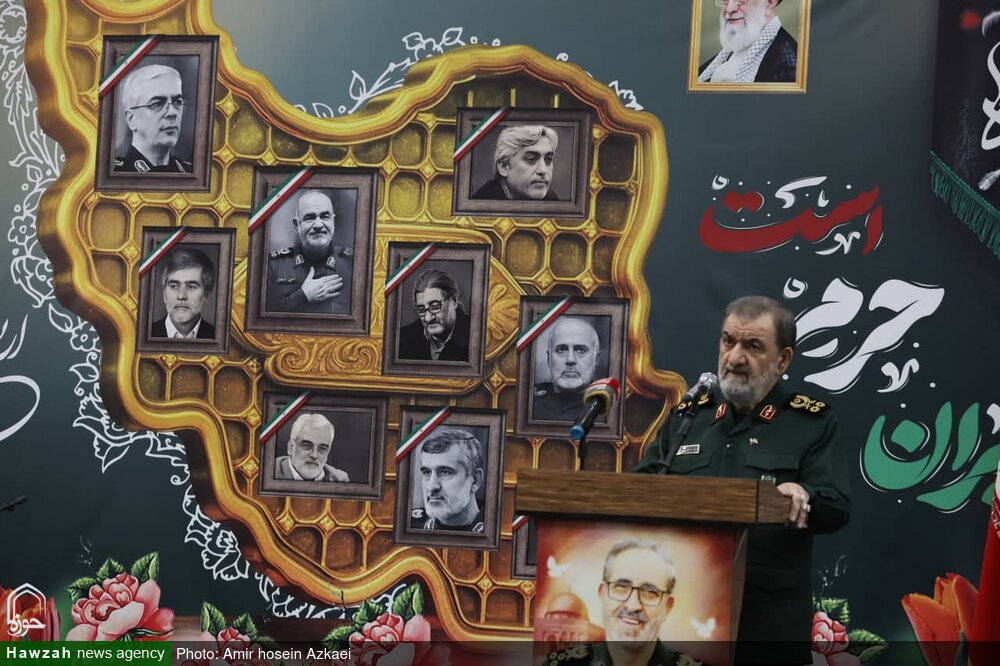 تصاویر / مراسم چهلمین روز شهادت سپهبد شهید علی شادمانی و شهدای حمله رژیم صهیونسیتی در همدان