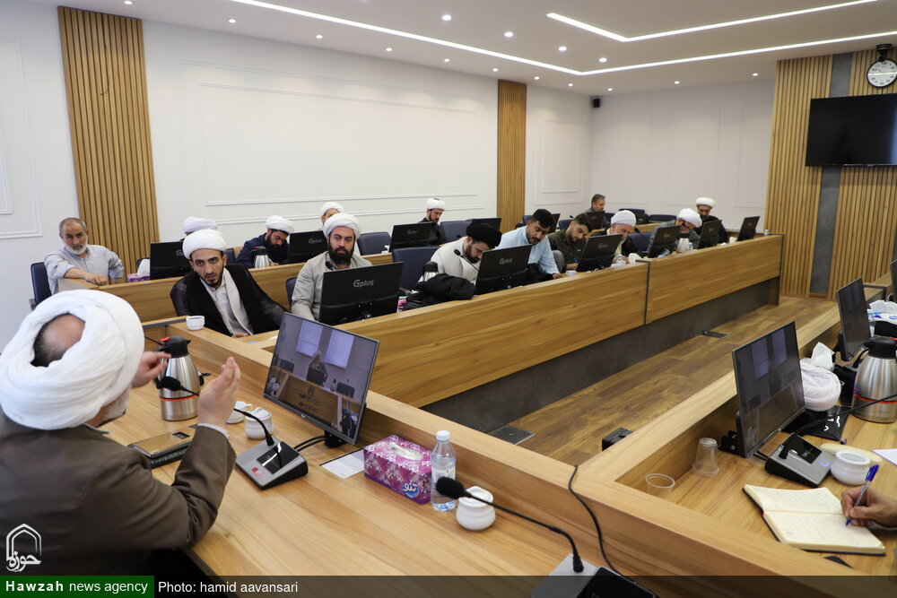 تصاویر/ افتتاح دوره تخصصی دانش‌افزایی مبلغان در آذربایجان شرقی (روز اول)