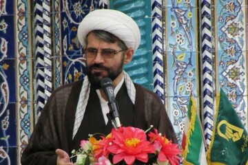 وحدت در جامعه موجب هم‌افزایی است