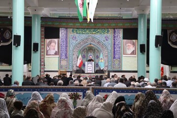 تصاویر/ اقامه نماز جمعه شهر تکاب