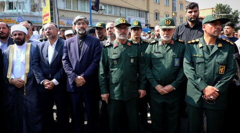 تصاویر/ مراسم تشییع پیکر مطهر شهدای تازه تفحص شده ازمناطق عملیاتی دوپازه وحاج عمران در ارومیه