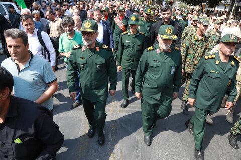 تصاویر/ مراسم تشییع پیکر مطهر شهدای تازه تفحص شده ازمناطق عملیاتی دوپازه وحاج عمران در ارومیه