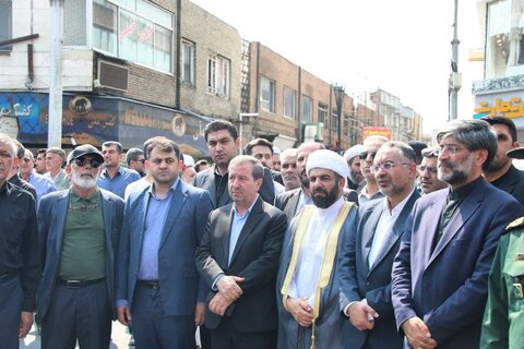 تصاویر/ مراسم تشییع پیکر مطهر شهدای تازه تفحص شده ازمناطق عملیاتی دوپازه وحاج عمران در ارومیه