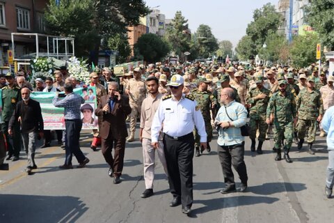 تصاویر/ مراسم تشییع پیکر مطهر شهدای تازه تفحص شده ازمناطق عملیاتی دوپازه وحاج عمران در ارومیه