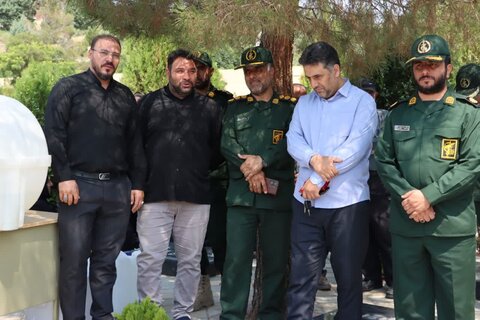 تصاویر/ مراسم تشییع پیکر مطهر شهدای تازه تفحص شده ازمناطق عملیاتی دوپازه وحاج عمران در ارومیه