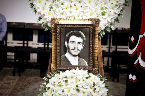 تصاویر/ مراسم تشییع پیکر مطهر شهدای تازه تفحص شده ازمناطق عملیاتی دوپازه وحاج عمران در ارومیه