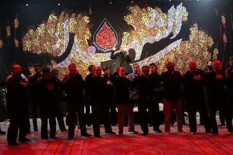 تصاویر/ مراسم شب شهادت حضرت امام حسن مجتبی (ع) در مسجد جنرال ارومیه