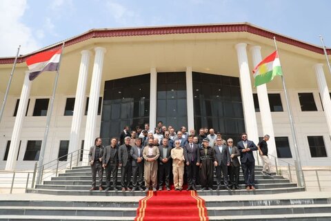 تصاویر/  بازدید معاون وزیر کشور از  در پایانه مرزی تمرچین و حاج عمران