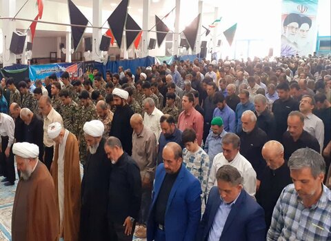 تصاویر/ اقانه نماز عبادی سیاسی جمعه آران  وبیدگل