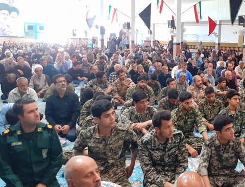 تصاویر/ اقانه نماز عبادی سیاسی جمعه آران  وبیدگل