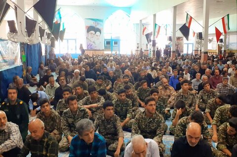 تصاویر/ اقانه نماز عبادی سیاسی جمعه آران  وبیدگل