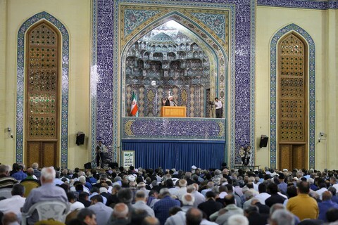 تصاویر/ اقامه نماز جمعه در تبریز