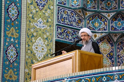 تصاویر/ اقامه نماز جمعه در تبریز