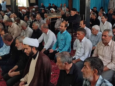 تصاویر/ اقامه نماز جمعه چهاربرج