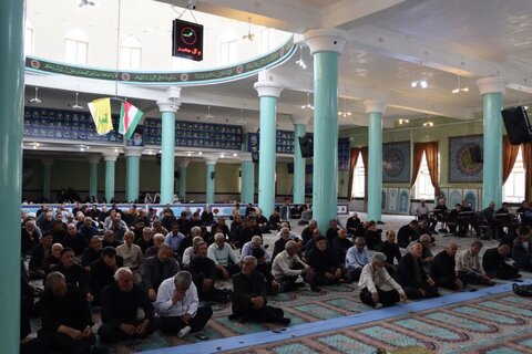 تصاویر/ اقامه نماز جمعه شهر تکاب