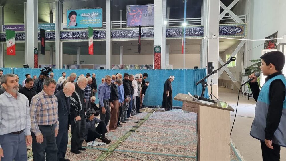 تصاویر/ نماز جمعه شهرستان رابر