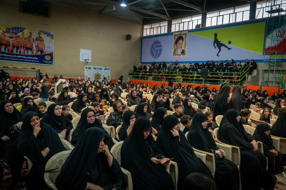 برگزاری «اشکواره سه‌ساله‌های حسینی» در کاشان +تصاویر