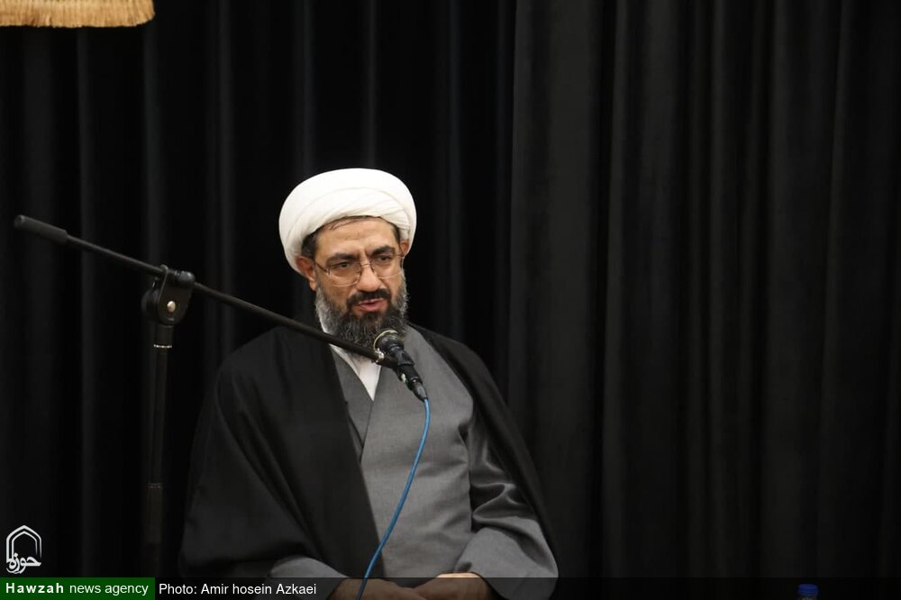 جریان باطل هنوز هم از رسانه برای پیشبرد اهداف شوم خود بهره می‌برد