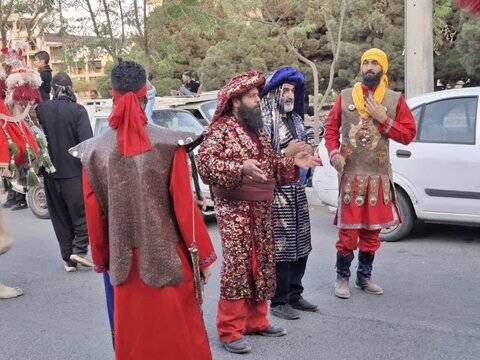 تصاویر/حرکت کاروان عزاداری شهادت امام حسن مجتبی(ع) در کاشان