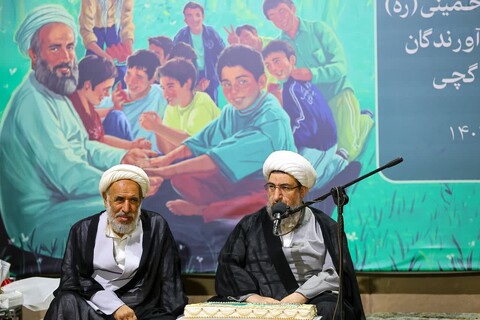 تصاویر | آیین تجلیل از گردآورندگان کتاب عبای گچی