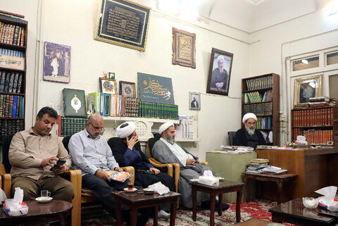 تصاویر/ دیدار اعضای کنگره بزرگداشت شهدای رودسر با آیت الله فاضل لنکرانی