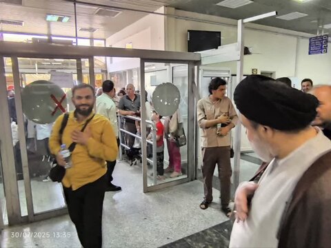 تصاویر/ استقبال امام جمعه ماکو از زوار اربعین کشورهای حوزه قفقاز در مر بازرگان