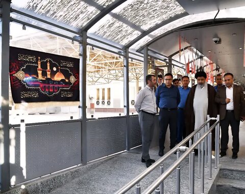 تصاویر/ استقبال امام جمعه ماکو از زوار اربعین کشورهای حوزه قفقاز در مر بازرگان