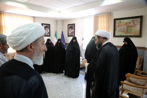 تصاویر/ دیدار همسر شهید سلامی با مدیر حوزه های خواهران