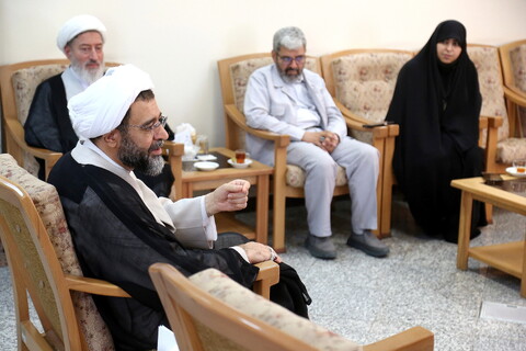 تصاویر/ دیدار همسر شهید سلامی با مدیر حوزه های خواهران