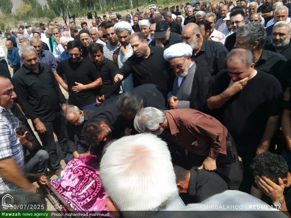 پیکر خبرنگار خبرگزاری حوزه در زادگاهش تشییع شد + عکس