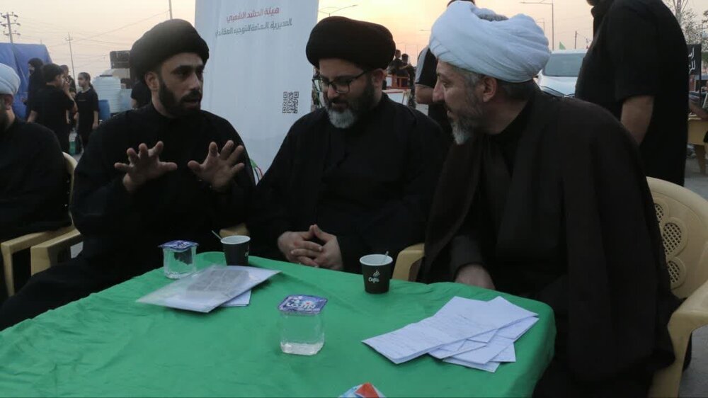 دیدار مسئولان حوزه‌های علمیه با مبلغان بین‌المللی در ناصریه عراق